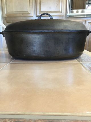 Vintage Griswold No.  9 Cast Iron Dutch Oven Oval Roaster with Lid 7