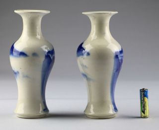 Pair Antique 19th / 20thC Chinese Qing / Republic Blue & White Porcelain Vases 5