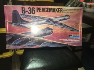 Monogram B - 36 Peacemaker Model Kit 1/72 Scale 68.  6x97.  3cm Vtg