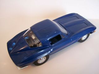 Vintage Cox 1964 Chevrolet Corvette 