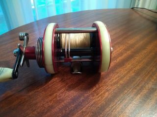 Vintage Bronson Invader 26 Bait Cast Reel Red Made in Michigan 4