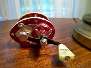 Vintage Bronson Invader 26 Bait Cast Reel Red Made in Michigan 6