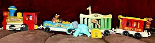 Great Vintage Fisher Price Little People Circus Train - Complete 8