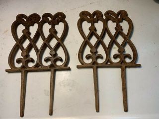 7 Vintage Cast Iron Garden Lawn/edge Stakes Edging Border Spikes Fencing Ornate