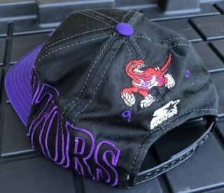 Vintage 90s Toronto Raptors NBA Starter Side Logo Black Snapback Hat Cap 5