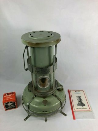 Vintage Aladdin Lamp Co.  Blue Flame Kerosene Heater Series 15 Made In England