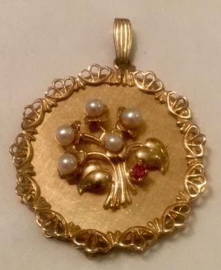Vintage 14 K Gold Round Floral Pendant With Cultured Pearls And A Ruby