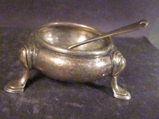 Vintage London Sterling Crichton Bros Footed Salt Cellar With Spoon