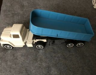 Vintage Ertl International Loadstar Semi Truck & Grain Dump Trailer Made In Usa