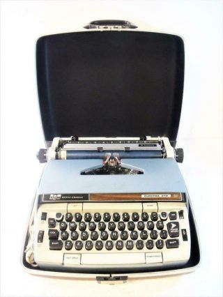 Vintage Smith Corona Electra 210 Electric Typewriter W/case & Metal Ribbon Spool