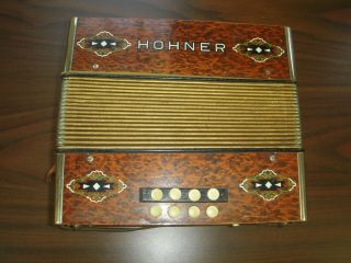 Vintage Hohner Gc Accordion With Reeds