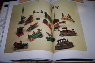 A CONNOISSEUR ' S GUIDE TO ANTIQUE TOYS - BOOK 3