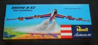 Vintage Revell Boeing B - 52 Giant Stratofortress Plastic Model Kit