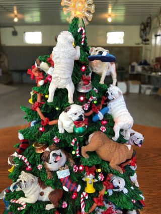 Danbury English Bulldog Lighted Christmas Tree Retired.  Very Rare to find 2