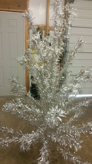 Vintage 6 ' (Aluminum Specialty) Christmas Tree 43 Branches W/2 Extra Manitowoc Wi. 2