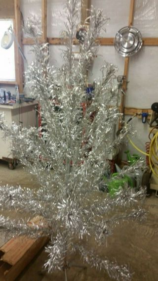 Vintage 6 ' (Aluminum Specialty) Christmas Tree 43 Branches W/2 Extra Manitowoc Wi. 4