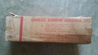 Vintage 6 ' (Aluminum Specialty) Christmas Tree 43 Branches W/2 Extra Manitowoc Wi. 6