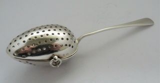 1900 - George Edwin Walton - Heavy Solid Silver - Tea Infuser Spoon 30.  1 Grams