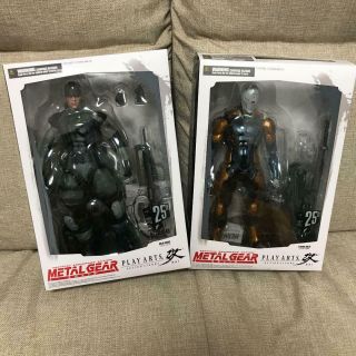 Metal Gear Solid Play Arts Kai Solid Snake & Cyborg Ninja Figure Rare Set