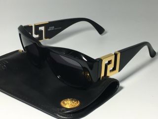 Vintage Gianni Versace Sunglasses Mod T75 Black Gold With Leather Medusa Case