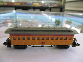 N Scale Vintage 8 Cars,  4 Soo Line,  3 Old Time Passanger And 1 Combo Car.