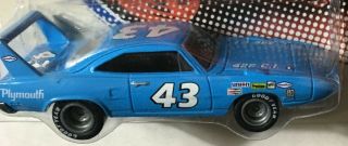 Momc 2011 Hot Wheels Vintage Racing 23 Richard Petty 