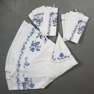 Vintage Blue Danube White Round Tablecloth 68 ",  8 Napkins Sunweave Cotton Blend