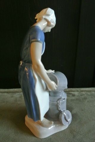 Vintage Bing and Grondahl (B&G) Figurine 2181 ' Girl with Milkcan ' by Axel Locher 6