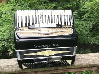 Vintage Ferrari Accordion Made In Italy 41 / 120 / 5 Sound Buttons 2 Bass Button
