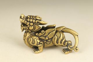 Fortune Rare Chinese Old Bronze Hand Carving Dragon Statue Figue Netsuke Gift