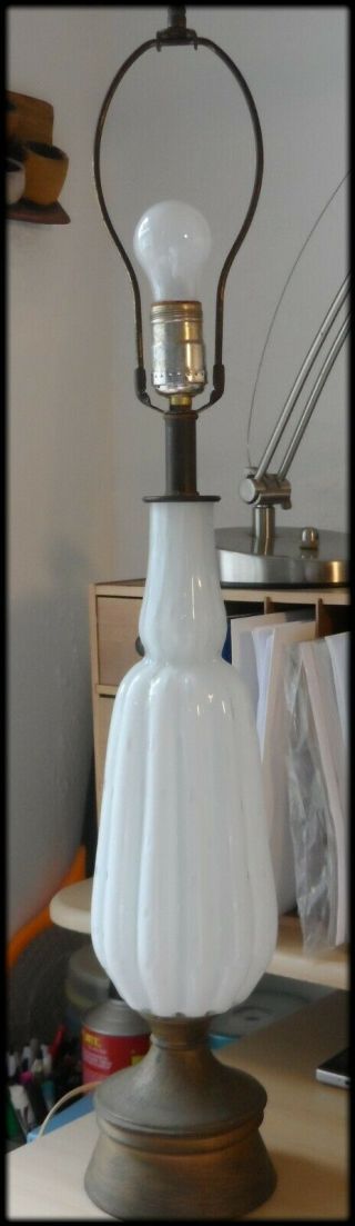 Vintage Murano Venetian White Glass Mid Century Modern Table Lamp