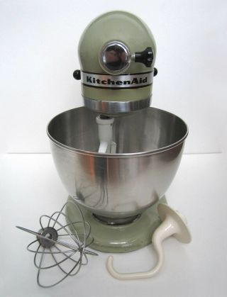 Kitchenaid K45 Mixer Avocado Green,  Bowl,  Flat Beater,  Dough Hook,  Wire Whip Vtg