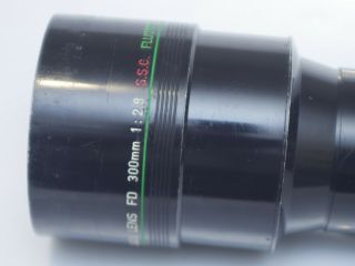Rare Canon FD 300mm F2.  8 SSC Fluorite Lens 300/2.  8 : VGC : Working: Built in ho 2