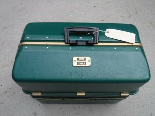 Vintage Umco 3000u Possum Belly Fishing Tackle Box With Lures