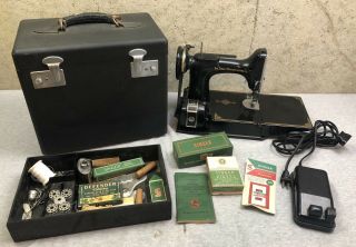 Vintage Singer Featherweight Sewing Machine 221 - 1 Portable W/ Case & Accessories