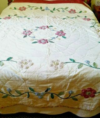 Vintage Quilt Hand Quilted King Unusual Circles Applique Flower Design