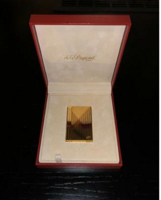 Dupont Gatsby Lighter - Gold Plated With Vertical Lines - Vintage