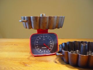 cast iron bundt cake pan,  cast iron cake pan,  antique,  oak leaf,  best 11