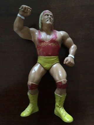 Vintage Wwf Hulk Hogan Red Shirt Ljn Wrestling Figure Titan Sports Wrestler Ww