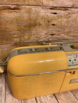 VINTAGE 1980 ' S YELLOW SHARP QT - 50 (Y) AM/FM STEREO RADIO CASSETTE PLAYER BOOMBOX 4