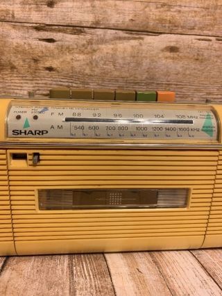 VINTAGE 1980 ' S YELLOW SHARP QT - 50 (Y) AM/FM STEREO RADIO CASSETTE PLAYER BOOMBOX 6