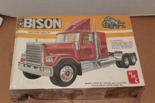 Vintage Amt Chevy Bison Truck Tractor 1/25 Scale Model Kit 5002