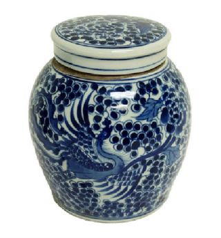 Vintage Style Blue And White Porcelain Lidded Ginger Jar Phoenix Motif 7 "
