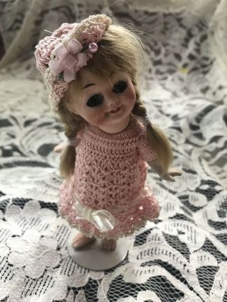 Antique bisque - Early 1900’s GOOGLY baby doll,  rare 323 model,  cute 5