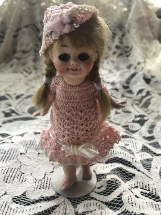 Antique bisque - Early 1900’s GOOGLY baby doll,  rare 323 model,  cute 8