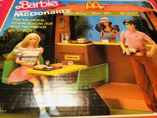 Vintage 1982 Barbie Loves Mcdonalds Playset Restaurant Box Food Mattel