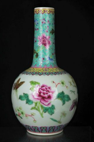 Fine Antique Chinese Hand - painted Famille Vert Bottle Vase - with mark 4