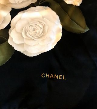 Vintage CHANEL Scarf Wrap 100 Silk Floral Flower Gold Chain Design S&H 3