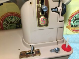 Vintage Singer 403A Sewing Machine Cleaned & Serviced 8