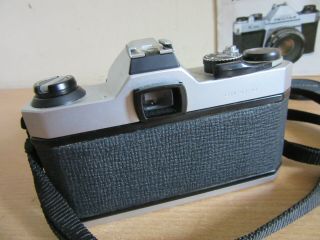 Vintage Asahi Pentax K1000 camera w/ SMC Pentax - A 1:2 50mm Lens 6